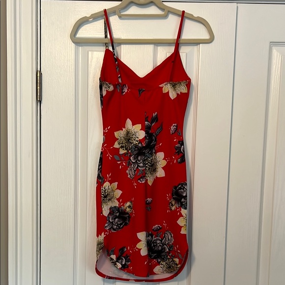 Floral Red Dress - Picture 2 of 2